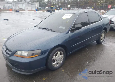 2000 Honda Accord 2.3 Ex z USA, uszkodzony, nr VIN JHMCG667XYC034567